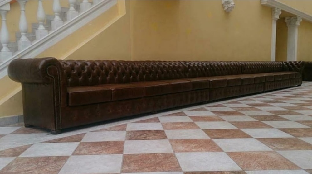 Długa sofa Chesterfield - 2