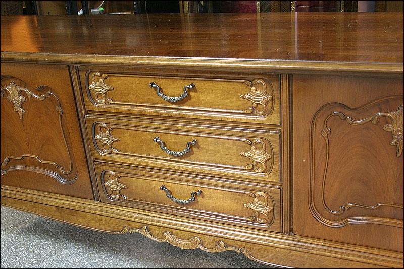 KOMODA CHIPPENDALE - 2