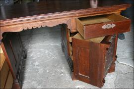 BIURKO Z OKUCIAMI - zdjęcie 6