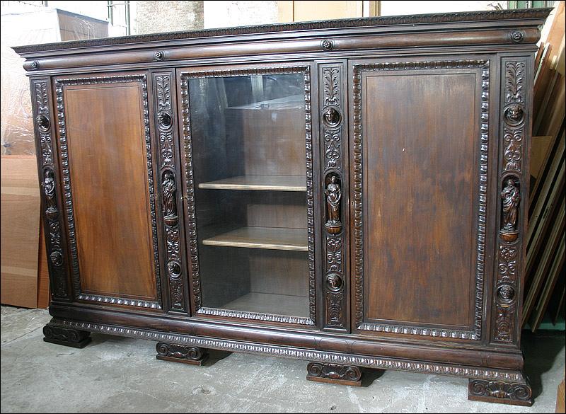 BIBLIOTEKA Z RZEŹBAMI - 1