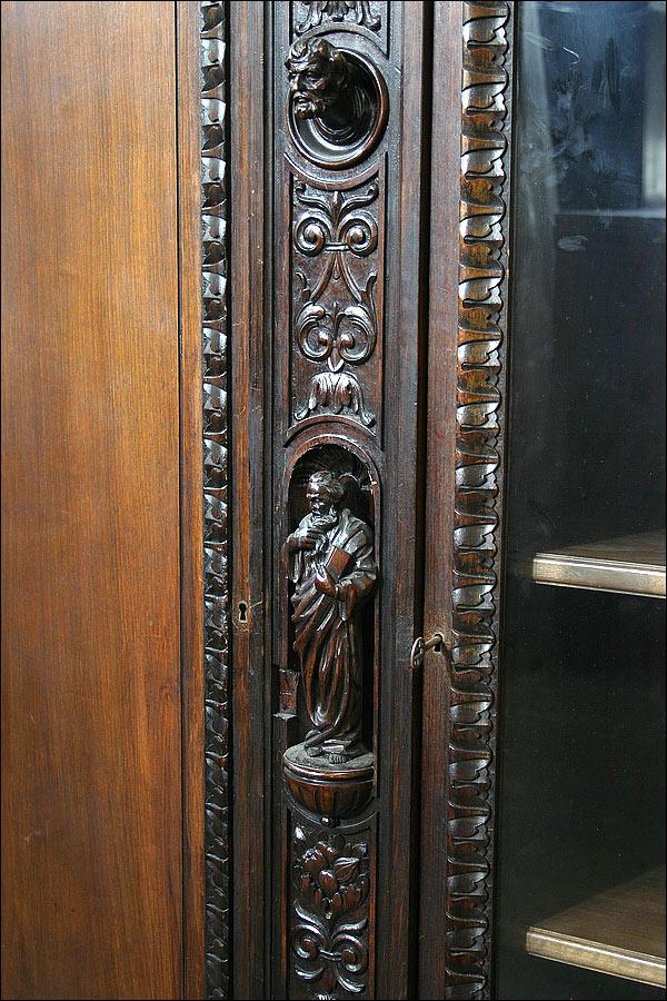 BIBLIOTEKA Z RZEŹBAMI - 3