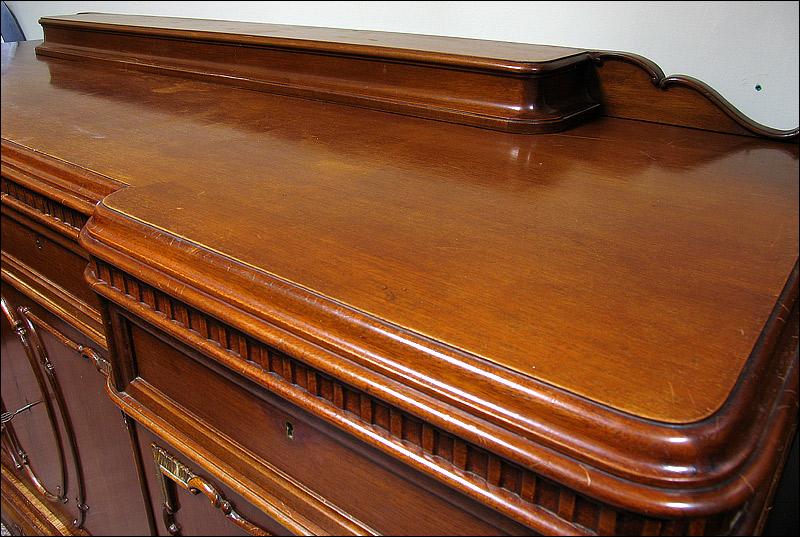 KOMODA / BUFET CHIPPENDALE - 6