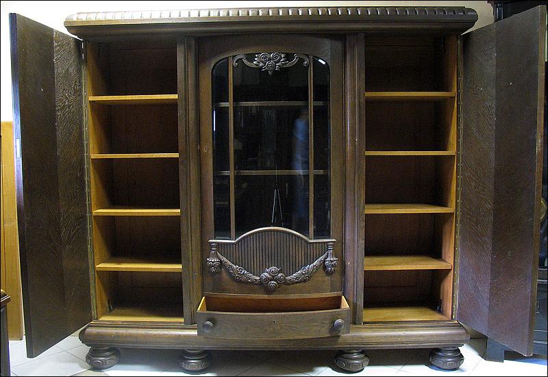 GABINET Z SOWAMI - 10