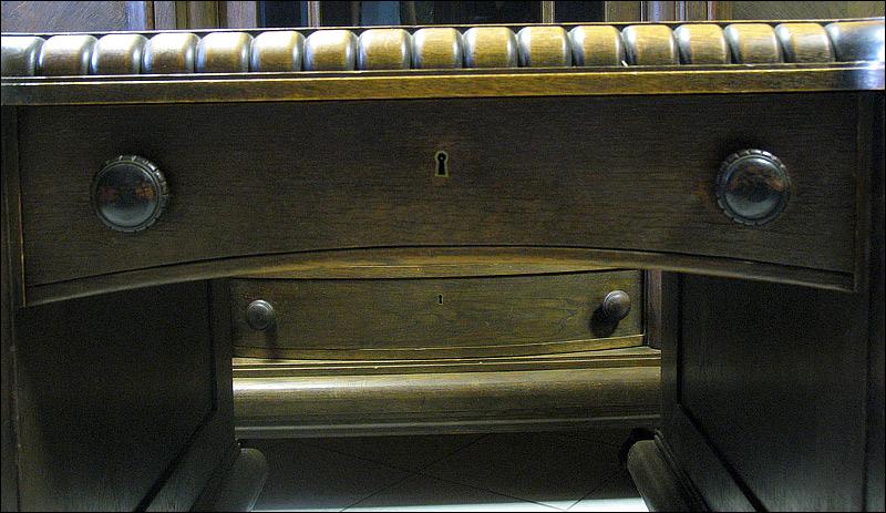 GABINET Z SOWAMI - 15