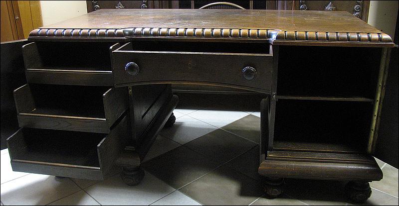 GABINET Z SOWAMI - 17