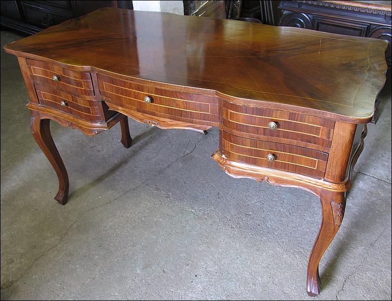 BIURKO Z INTARSJAMI - 1