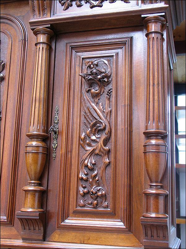 OLBRZYMI KREDENS - 7