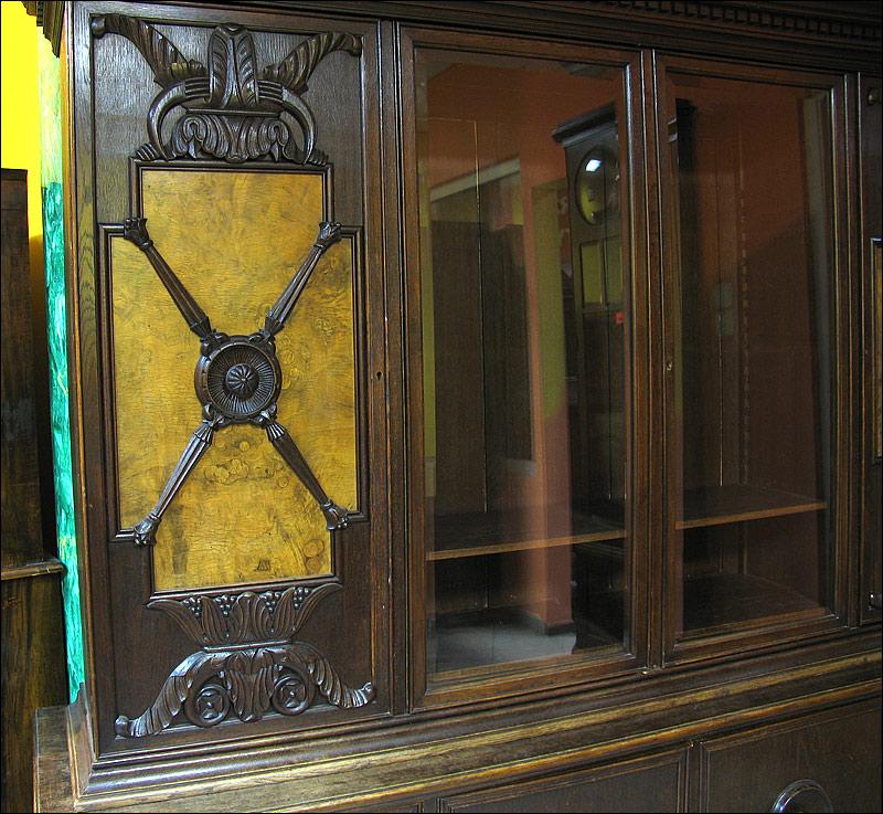 BIBLIOTEKA Z CZECZOTĄ - 2