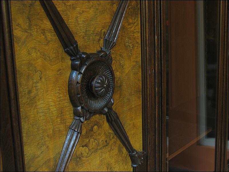 BIBLIOTEKA Z CZECZOTĄ - 6