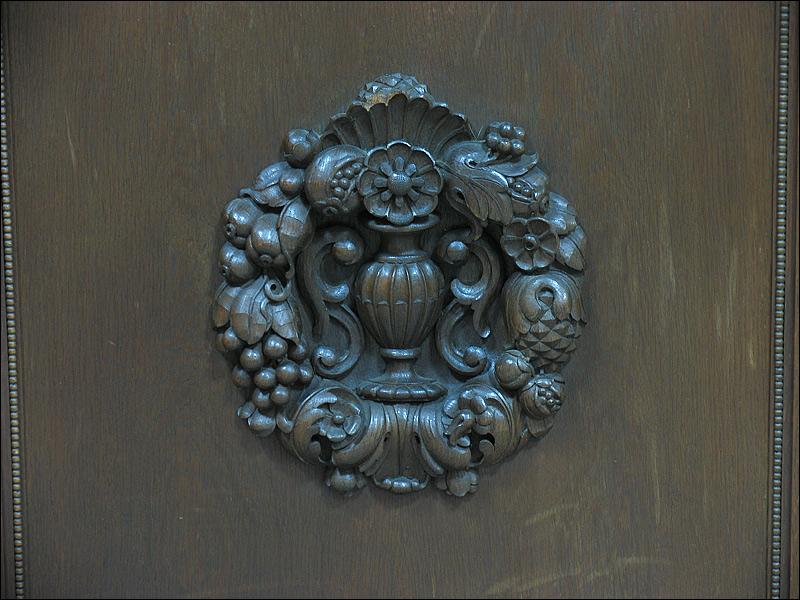 OLBRZYMI KREDENS - 4