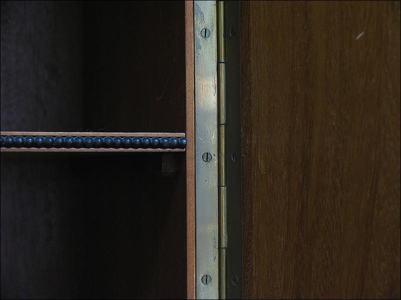 OLBRZYMI KREDENS - 13