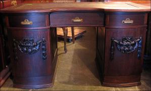 BIURKO PO RENOWACJI - zdjęcie 1 BIURKO PO RENOWACJI - zdjęcie 1