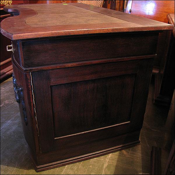 BIURKO PO RENOWACJI - 1