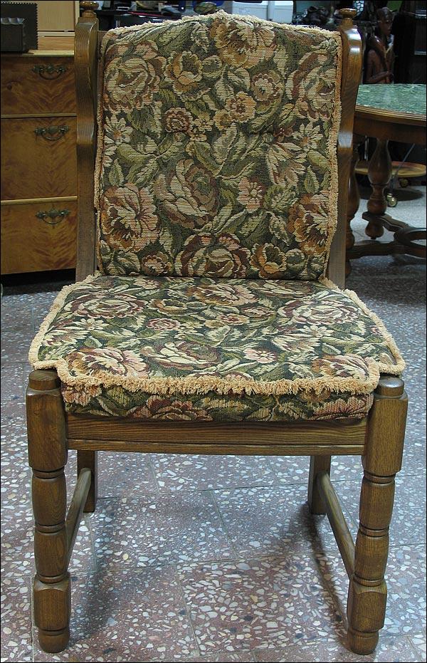 DWA DĘBOWE KRZESŁA - 1