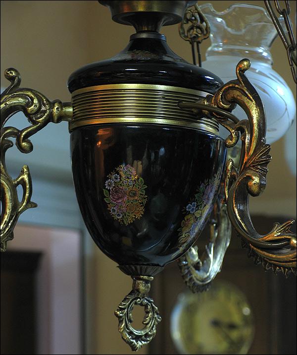 WISZĄCA LAMPA Z CZTEREMA KLOSZAMI - 4