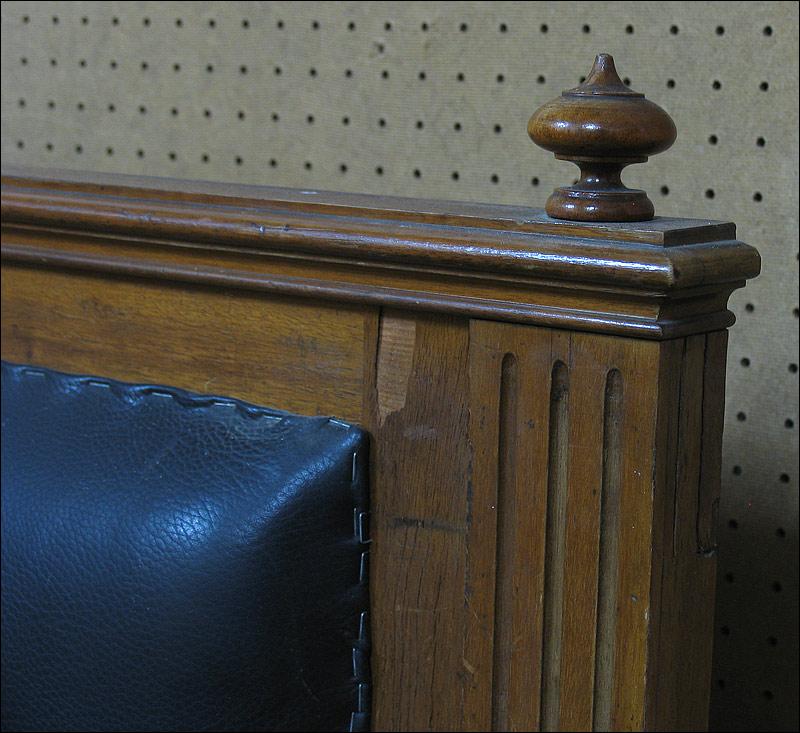 EKLEKTYCZNA SOFA - 2