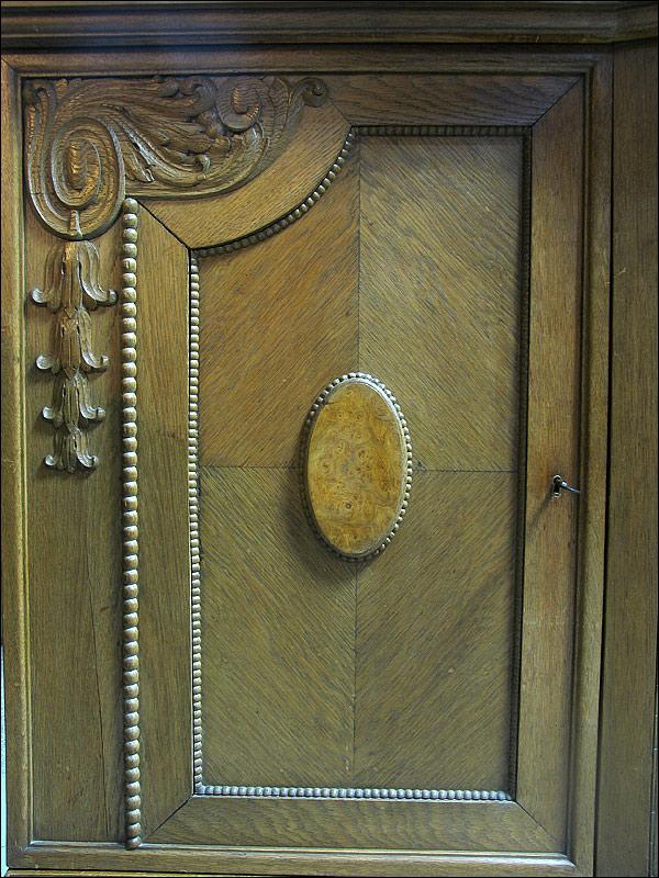 PRZEPIĘKNY KREDENS - 5