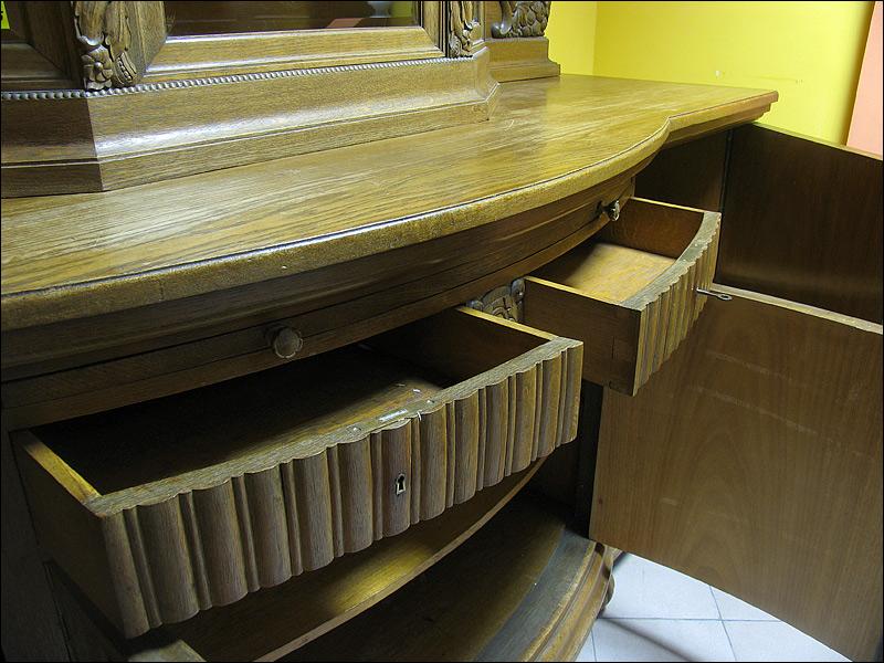 PRZEPIĘKNY KREDENS - 10