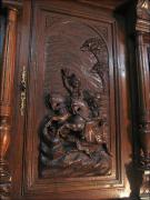 KREDENS EKLEKTYCZNY Z MOTYWEM ŁOWIECKIM (u) - zdjęcie 5 KREDENS EKLEKTYCZNY Z MOTYWEM ŁOWIECKIM (u) - zdjęcie 5