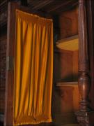 KREDENS EKLEKTYCZNY Z MOTYWEM ŁOWIECKIM (u) - zdjęcie 12 KREDENS EKLEKTYCZNY Z MOTYWEM ŁOWIECKIM (u) - zdjęcie 12