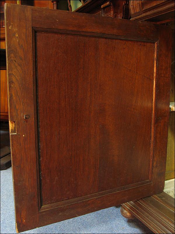 KREDENS EKLEKTYCZNY Z MOTYWEM ŁOWIECKIM (u) - 12