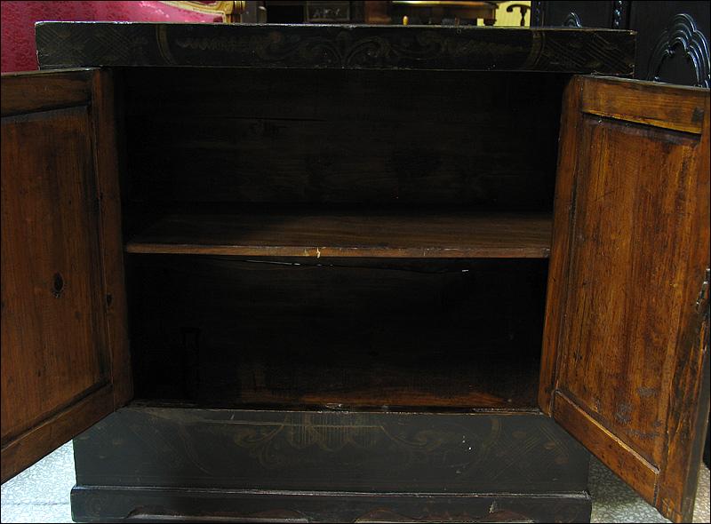 EGZOTYCZNA KOMÓDKA - 4