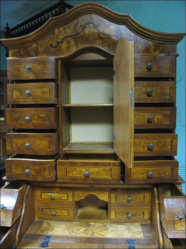 PRZEPIĘKNY SEKRETARZYK - 7