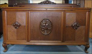 BUFET Z OKRESU MIĘDZYWOJENNEGO (u) - zdjęcie 1 BUFET Z OKRESU MIĘDZYWOJENNEGO (u) - zdjęcie 1