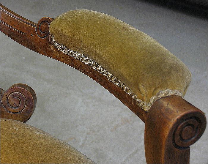 FOTEL Z EPOKI WIKTORIAŃSKIEJ (u) - 6