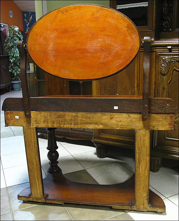 MAHONIOWA TOALETKA - 7