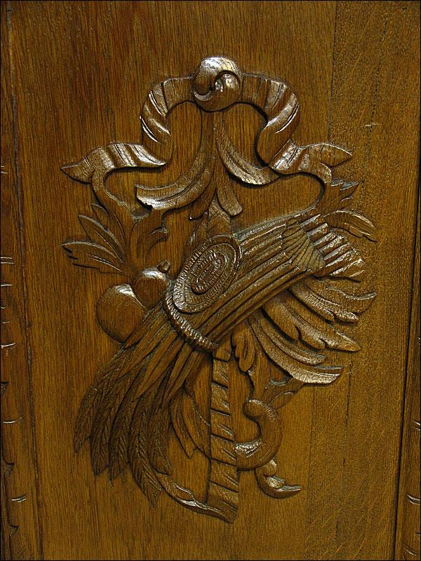 KREDENS EKLEKTYCZNY - 2