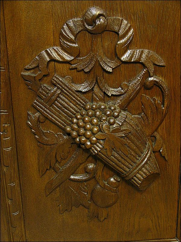 KREDENS EKLEKTYCZNY - 3