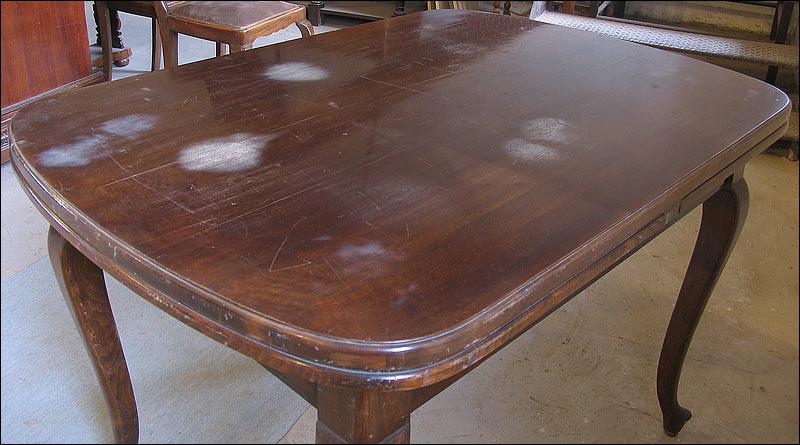 STÓŁ + 4 KRZESŁA CHIPPENDALE (u) - 4