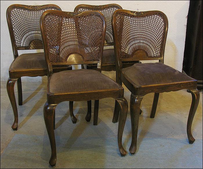 STÓŁ + 4 KRZESŁA CHIPPENDALE (u) - 7