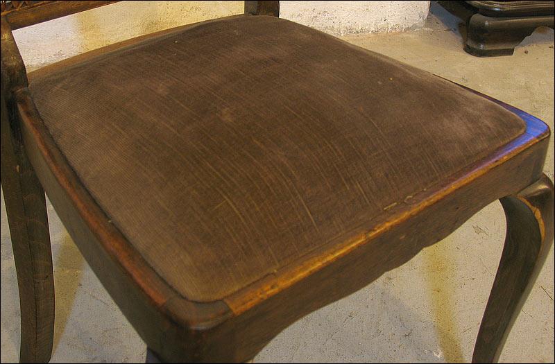 STÓŁ + 4 KRZESŁA CHIPPENDALE (u) - 12