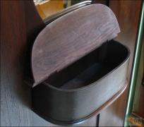 NIEWIELKA GARDEROBA DĘBOWA pocz. XX w. - PO RENOWACJI - zdjęcie 7 NIEWIELKA GARDEROBA DĘBOWA pocz. XX w. - PO RENOWACJI - zdjęcie 7