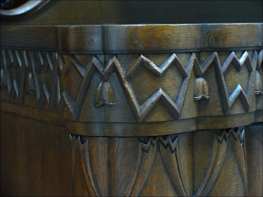 PRZEPIĘKNY POMOCNIK, KOMODA - KOMPLET - 10