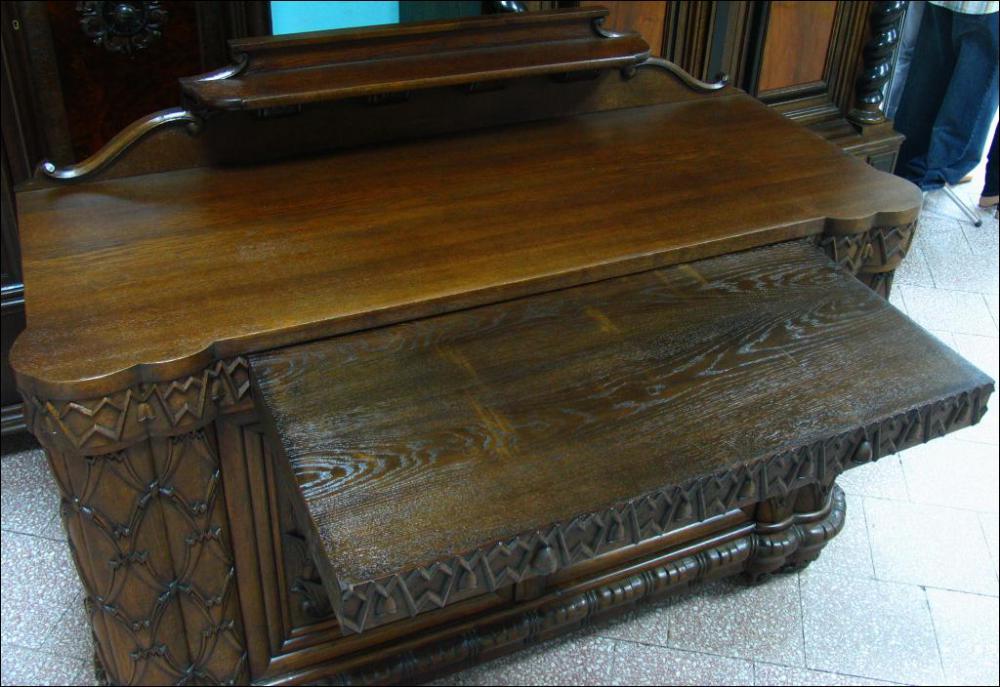 PRZEPIĘKNY POMOCNIK, KOMODA - KOMPLET - 13