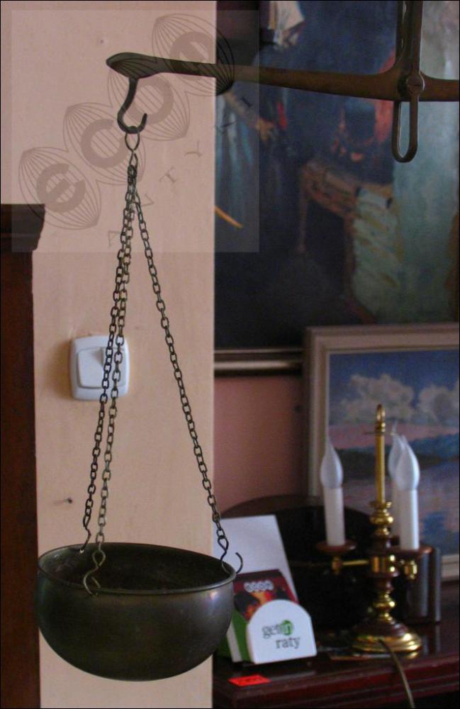 MOSIĘŻNA WAGA SZALKOWA - 2
