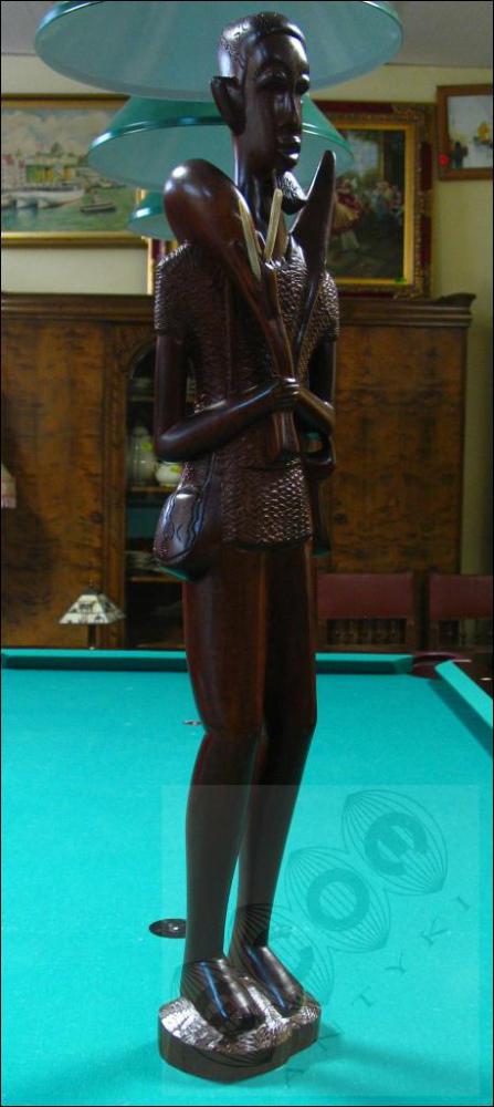 RZEŹBA 'ZDOBYCZ MYŚLIWEGO' - 1