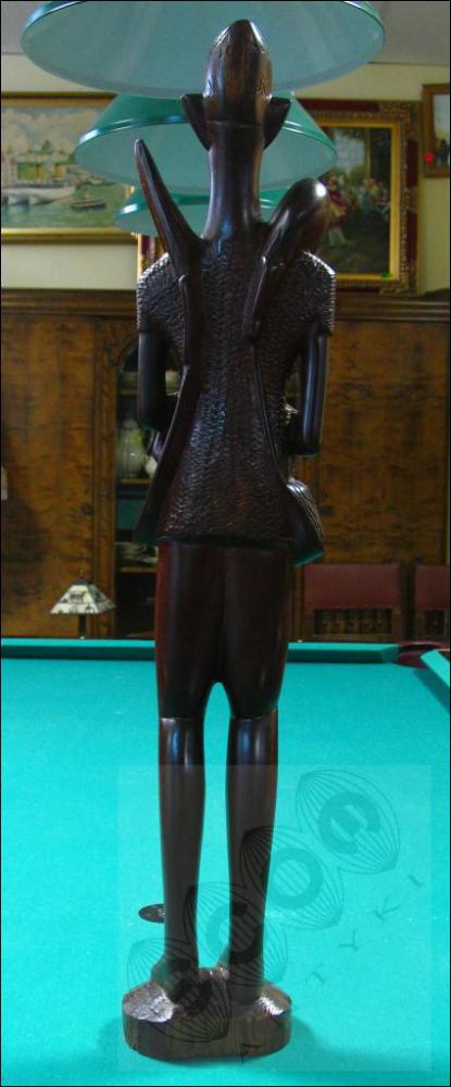 RZEŹBA 'ZDOBYCZ MYŚLIWEGO' - 2