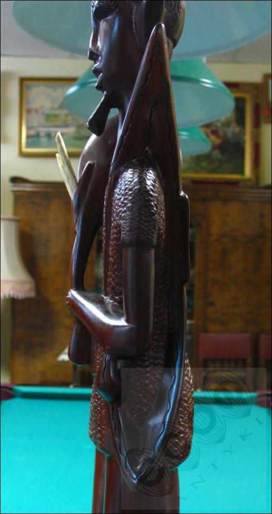 RZEŹBA 'ZDOBYCZ MYŚLIWEGO' - 4