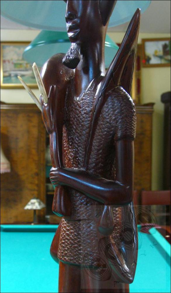 RZEŹBA 'ZDOBYCZ MYŚLIWEGO' - 6