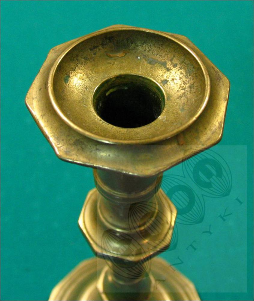 MOSIĘŻNY ŚWIECZNIK (k) - 1