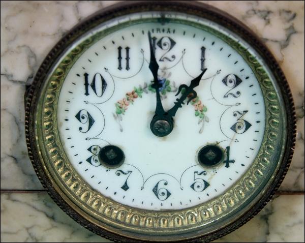 MARMUROWY ZEGAR Z PRZYSTAWKAMI PRZEŁ. XIX I XX w. - 11