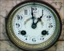 MARMUROWY ZEGAR Z PRZYSTAWKAMI PRZEŁ. XIX I XX w. - zdjęcie 12