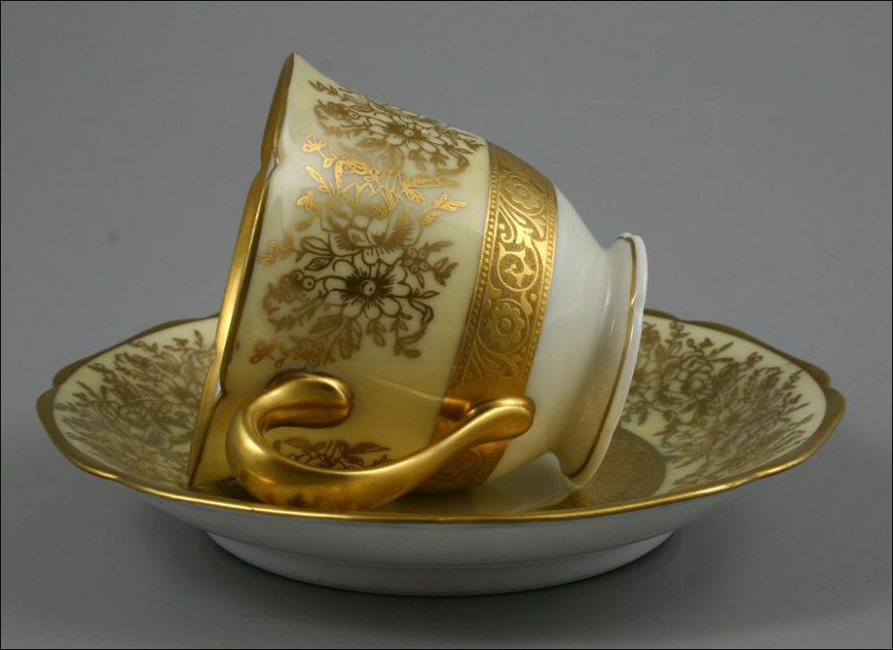 FILIŻANKA PICKARD - 1