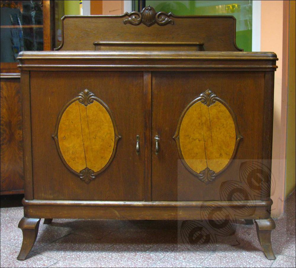 DĘBOWA KOMODA Z LAT 1920-1930 - 1