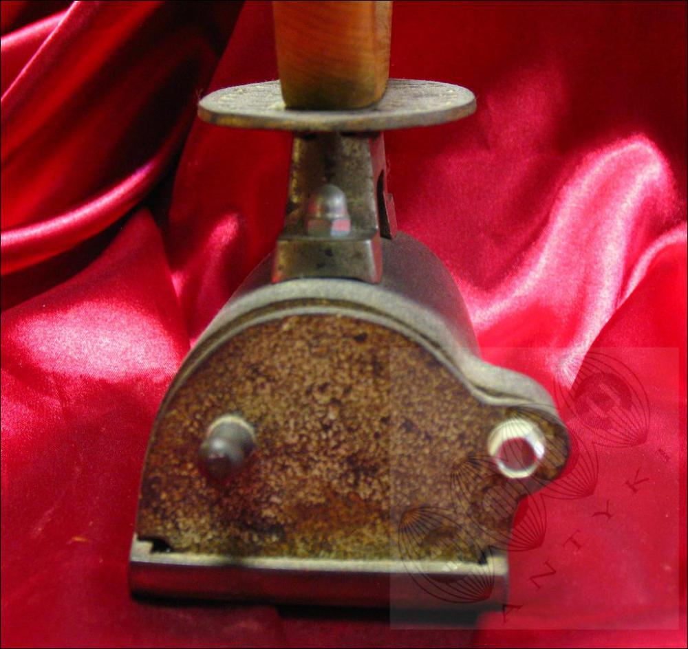 ŻELAZKO Z 'DUSZĄ' (k) - 2
