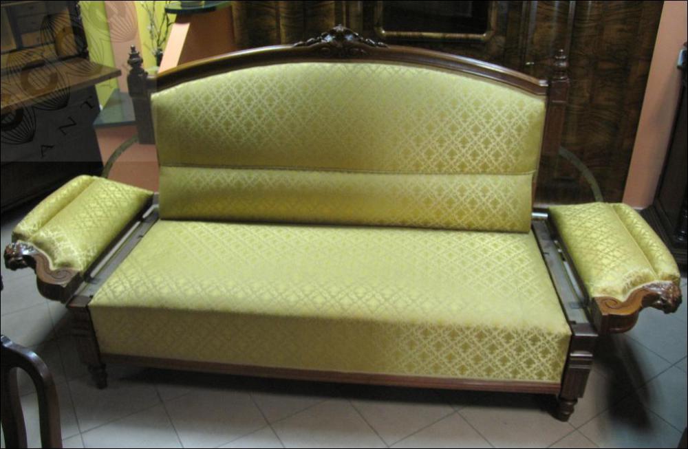 EKLEKTYCZNA SOFA Z MAHONIOWYM STELAŻEM - 1